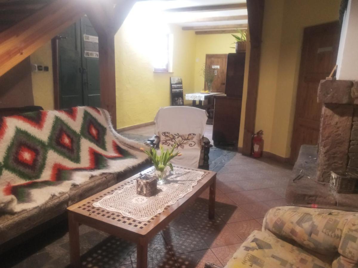 Agroturystyka Pod Swierkiem Srebrna Gora Bagian luar foto