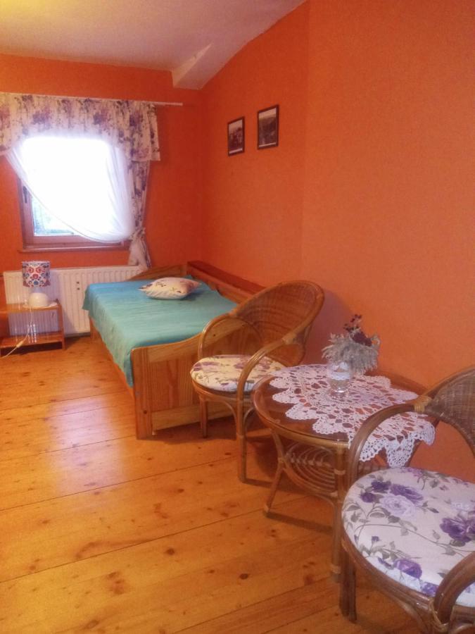 Agroturystyka Pod Swierkiem Srebrna Gora Bagian luar foto